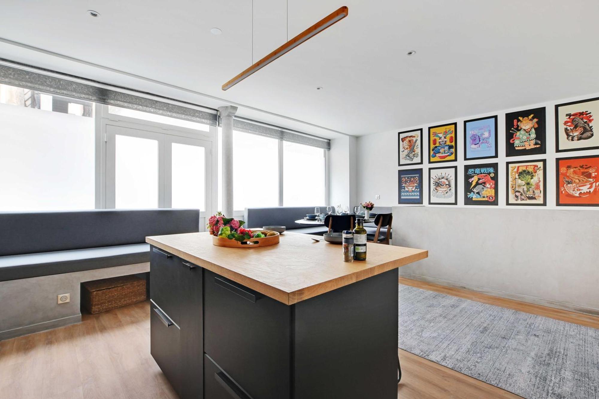 Spacious - 2br-4p - Place De Clichy Appartamento